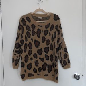 Altar’d State Size S/M Cheetah Sweater (Oversized)